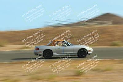 media/Jun-01-2025-CalClub SCCA (Sun) [[eae223c5dd]]/Group 1/Track Event 5/